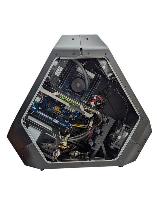 Alienware Area-51 R2 Intel Core i7-5820K 16GB RAM NVIDIA GTX 980 500GB SSD  -