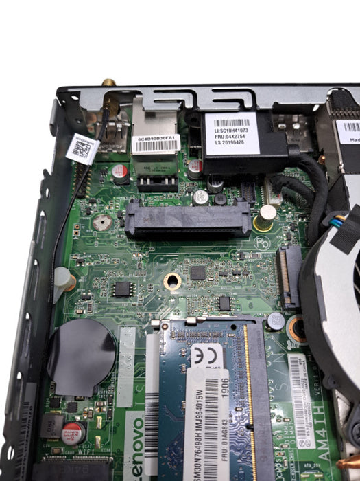 Lenovo ThinkCentre M715q | Ryzen 3 PRO 2200GE 3.20GHz, 8GB DDR4, No HDD