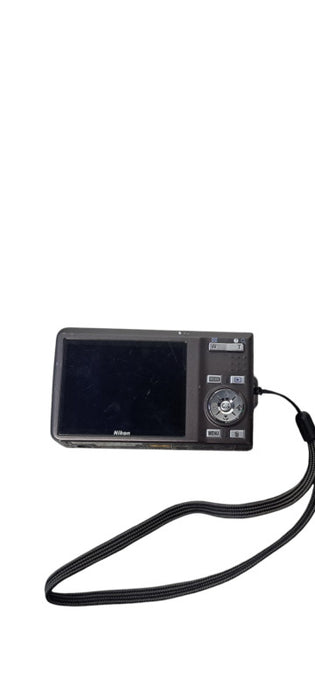 Nikon Coolpix S550 10.0 MP Black Digital Camera | READ