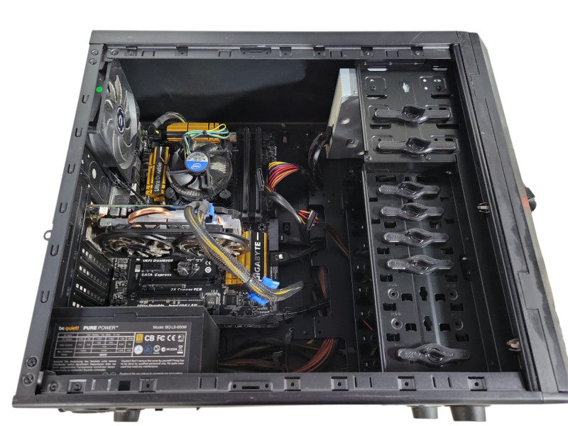 Custom PC/ Gigabyte Z97X-UD3H, i5-4590, 8GB DDR3 GIGABYTE WindForce GPU !