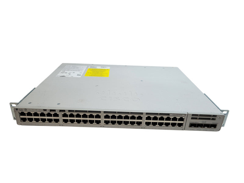 Cisco Catalyst C9200-48P-E V01 48-port PoE+ Switch (NO POWER SUPPLY) %