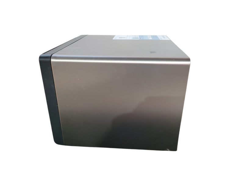 QNAP TS-653A 6-bay NAS, diskless, no HDDs/Trays !