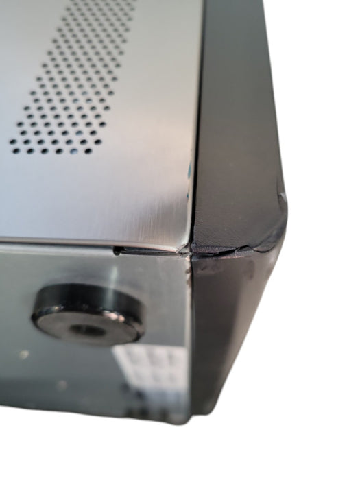 QNAP TS-653A 6-bay NAS, diskless, no HDDs/Trays !