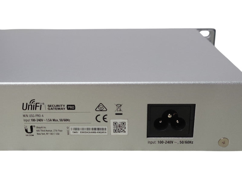 Open-Box Ubiquiti Networks Unifi Security Gateway Pro 4 USG-PRO-4 _
