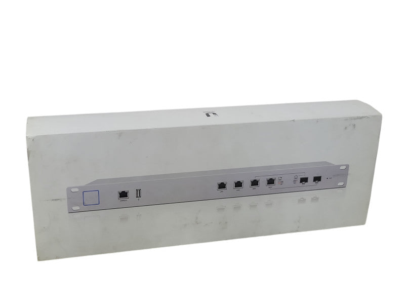 Open-Box Ubiquiti Networks Unifi Security Gateway Pro 4 USG-PRO-4 _