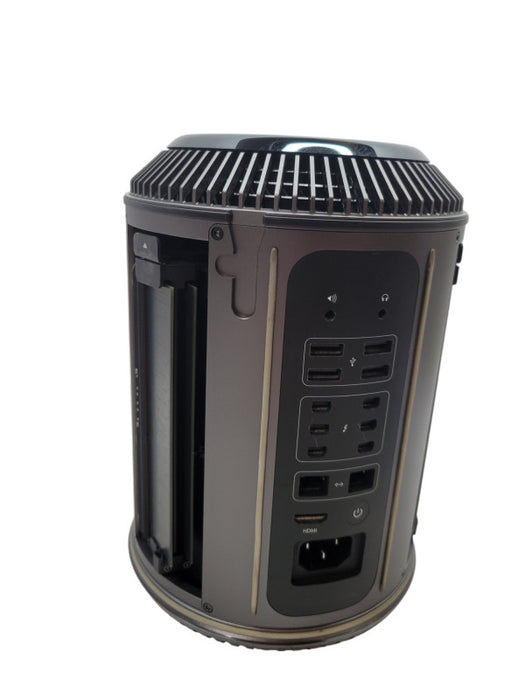 2013 Apple Mac Pro A1481 16GB RAM 256GB SSD (READ) %