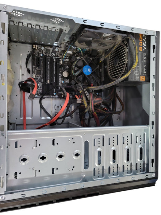 Custom PC/ Gigabyte  Intel Pentium CPU G32, 8GB RAM !