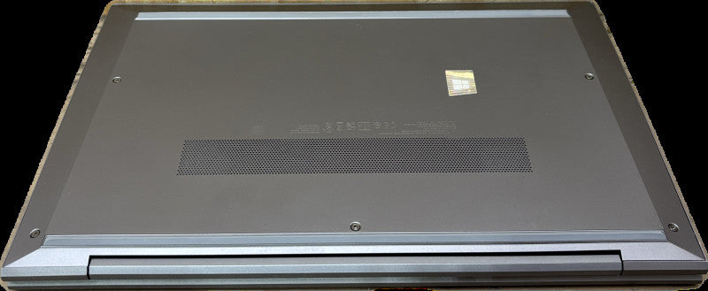 HP ZBook Firefly 14 G8 Core i5-1135G7@2.4GHz 16GB RAM 256GB SSD  Lap200