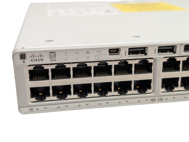 Cisco Catalyst 9200L 48 PoE+ 4x1G C9200L-48P-4G-E v01 Smart Managed Switch  -