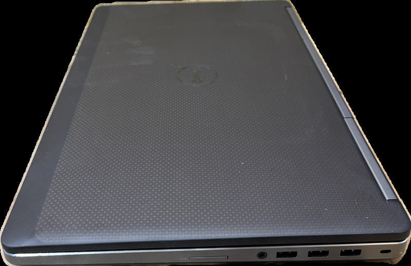Dell Precision 7510 i5-6300HQ@2.3Ghz QUADRO M1000M 2GB GPU 24GB 256GB SSD  Lap200