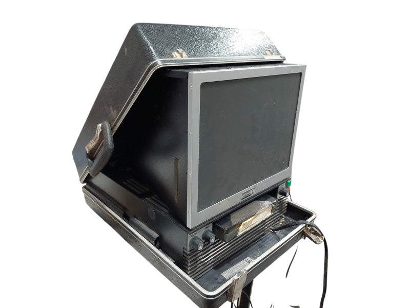 FairChild Super 8MM Sound Projector Seventy07 Model:707-03C built in screen =