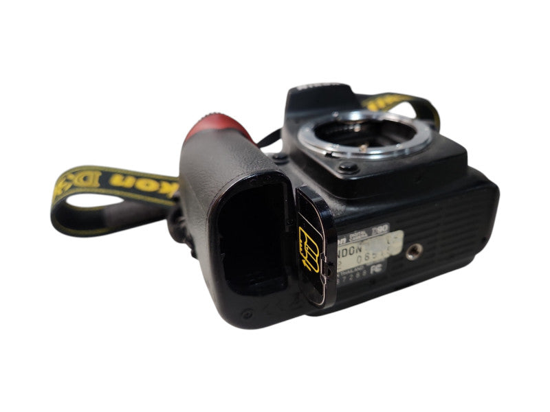 Nikon D90 12.3 MP DSLR Camera Body Only, No Battery, READ