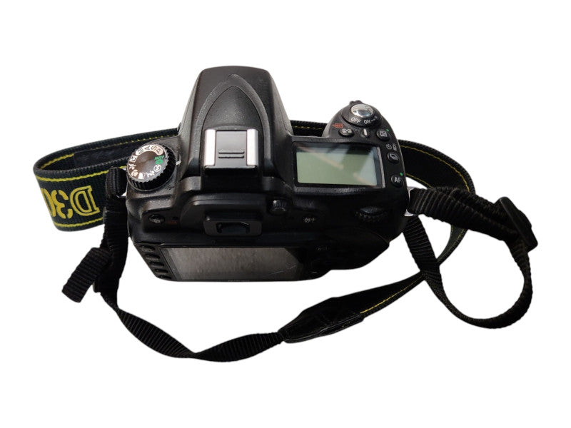 Nikon D90 12.3 MP DSLR Camera Body Only, No Battery, READ