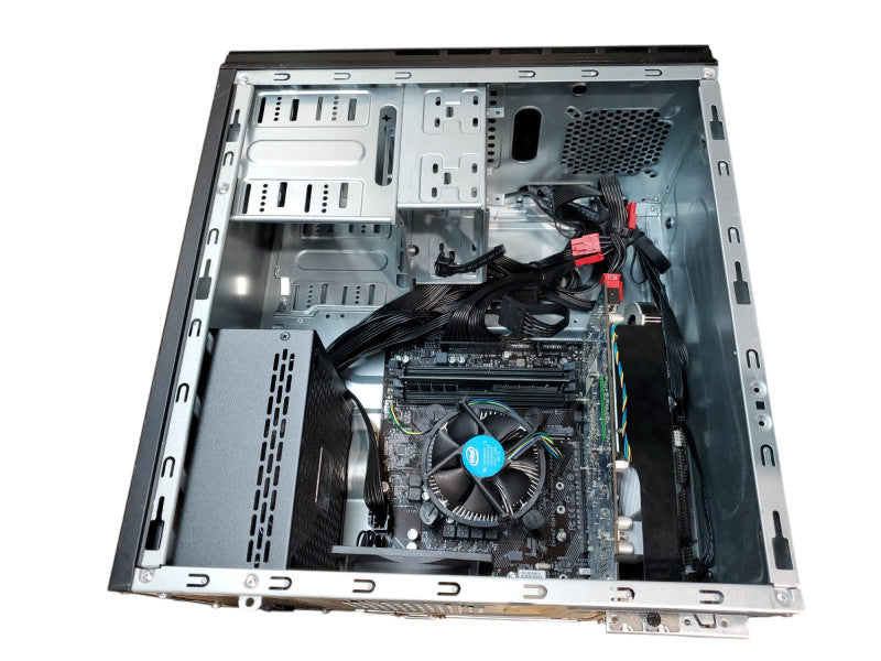 Custom PC Intel i7-7700 @3.60GHz RAM 8GB NO-HDD/SSD