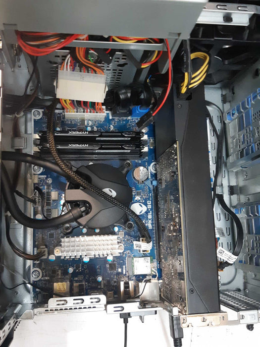 Custom Tower PC IPKBL-SC i5-7600K 3.8 GHz 32 GB NO HDD