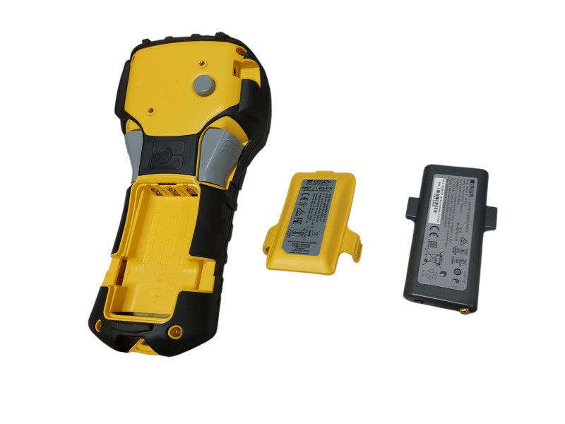 Brady BMP21-Plus Label Printer with adaptor & case / No Labels  =