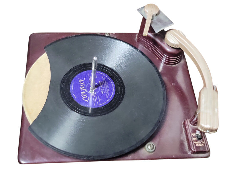 vintage Emerson Radio WOOD TABLE Radio, READ _