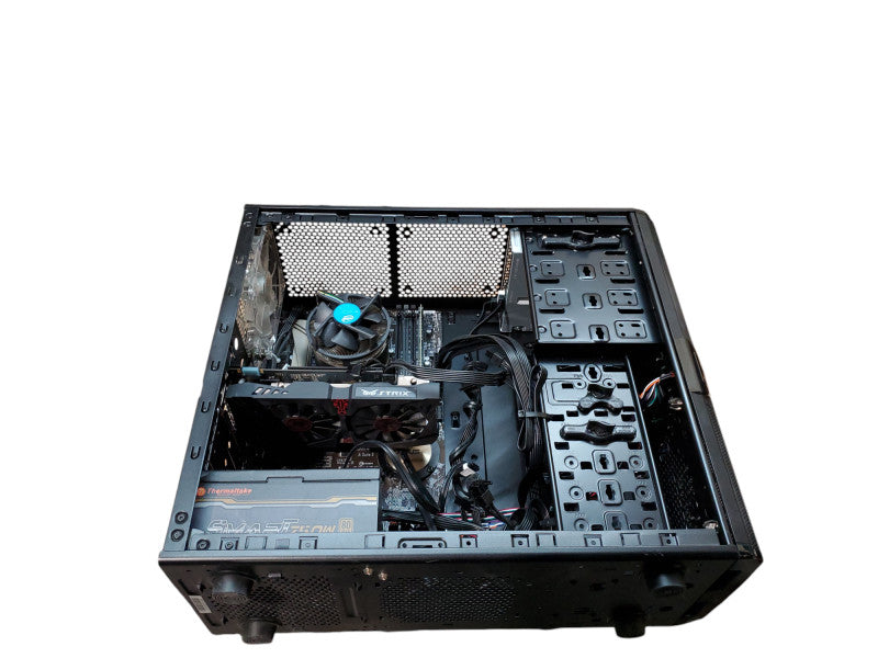 Desktop Custom Core I7-6700K CPU@4.00GHz -8GB RAM DDR4 - NO HDD