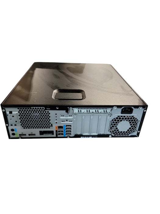HP Z2 SFF G4 Workstation Xeon E - 2144G @ 3.60GHz 16GB DDR4 Ram θ\t θ