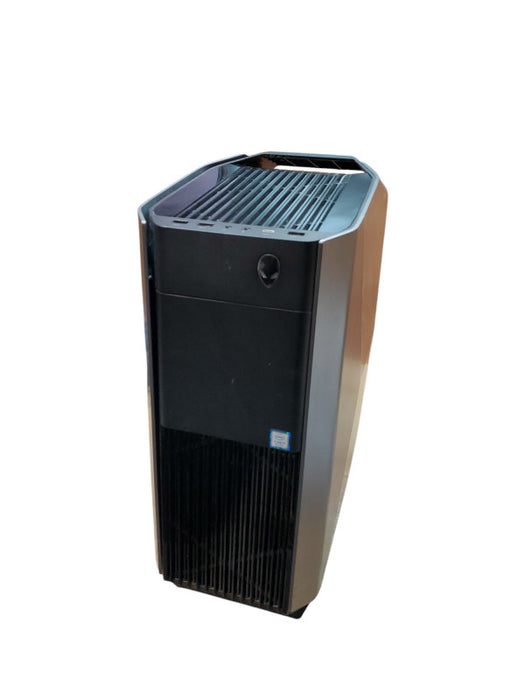 Dell Alienware Aurora R8  i7-9700K CPU@3.6GHz 16GB RAM EVGA GTX 790 4GB
