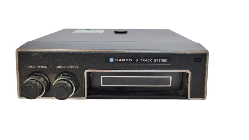 SANYO 8 TRACK CAR STEREO PLAYER (FT-840) %
