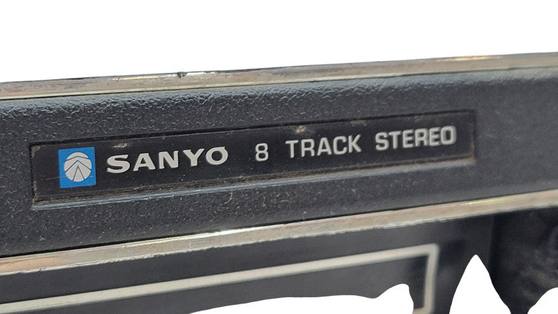SANYO 8 TRACK CAR STEREO PLAYER (FT-840) %