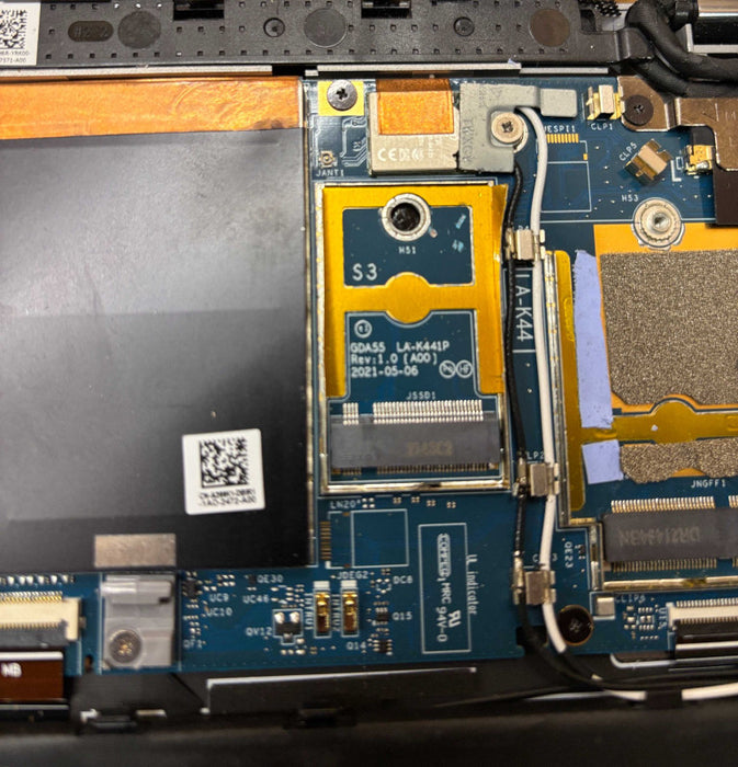 Dell Latitude 9520 TOUCH i7-1185G7 16GB RAM For Parts/Repair READ!  Lap200