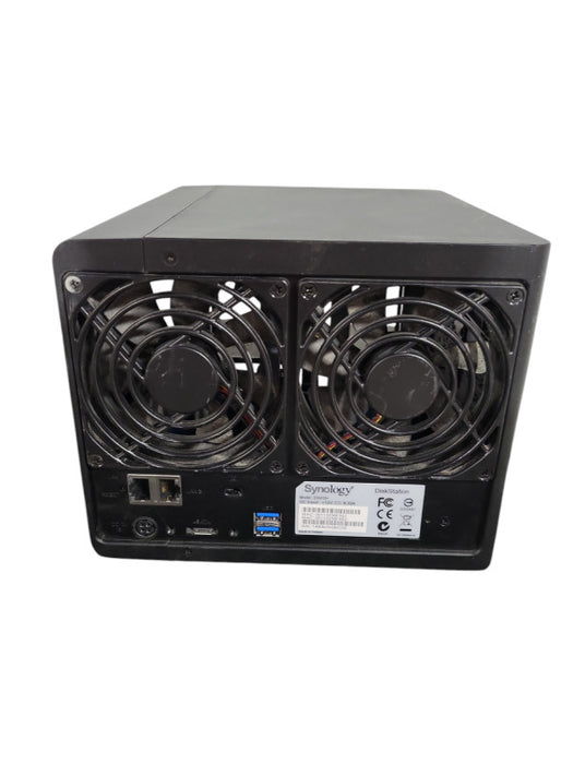 Synology DiskStation DS415+ 4-Bay NAS READ !
