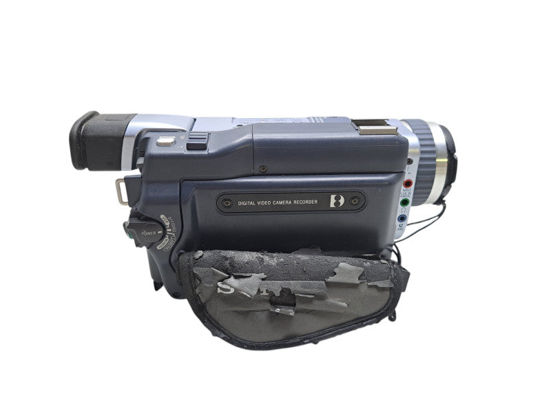 Sony DCR-TRV340 Digital8 Hi8 8mm Video8 Camcorder w/ Accessories
