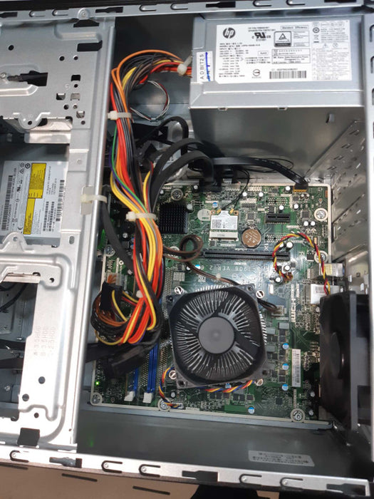 HP Pavilion Tower Desktop AMD A10-7800 Radeon R7 8GB DDR3 No HDD/Caddie