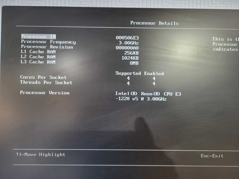 Lenovo x3250 M6 1U, Xeon E3-1220 v5 @3.0GHz, 16GB RAM NO HDD !