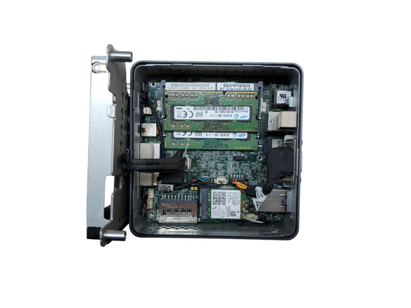 Intel NUC NUC6CAY Mini PC Celeron J3455 8GB DDR3 - No HDD