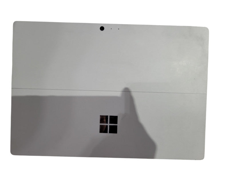 Microsoft Surface Pro 4 Core i5-6300 2.40GHz, 4GB RAM, 128GB SSD !