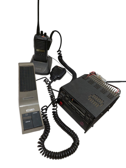 Kenwood Comm Series 2 Base Station & Kenwood KSC-15 Handheld Radio/ Charger =