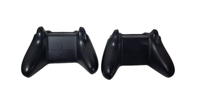 Set of 2x Xbox One Wireless BT Controller