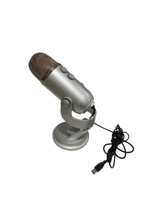 Blue Yeti  Stereo USB Microphone Silver/Chrome  =