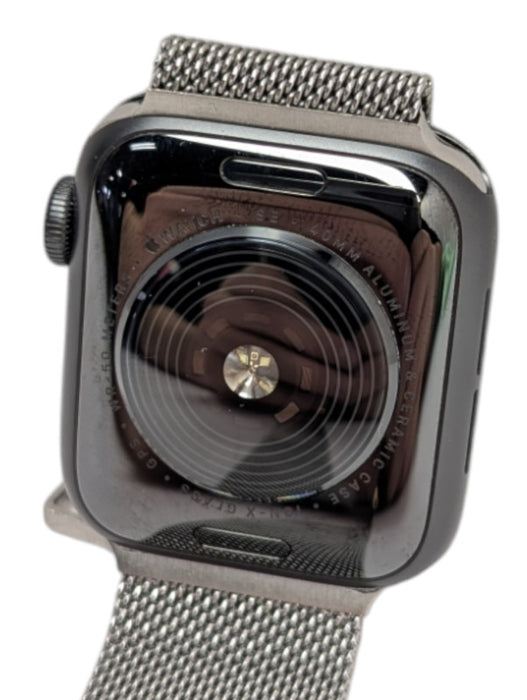 Apple Watch SE 40mm Aluminum Ceramic Unlocked READ   -