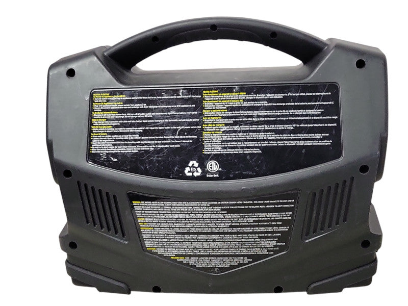 Motomaster Eliminator 600W Power pack with inverter, READ _