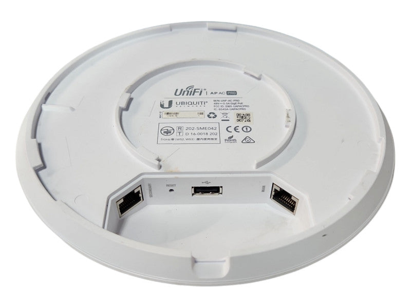 Ubiquiti Networks UAP-AC-PRO 1300Mbps AC Wireless Access Point