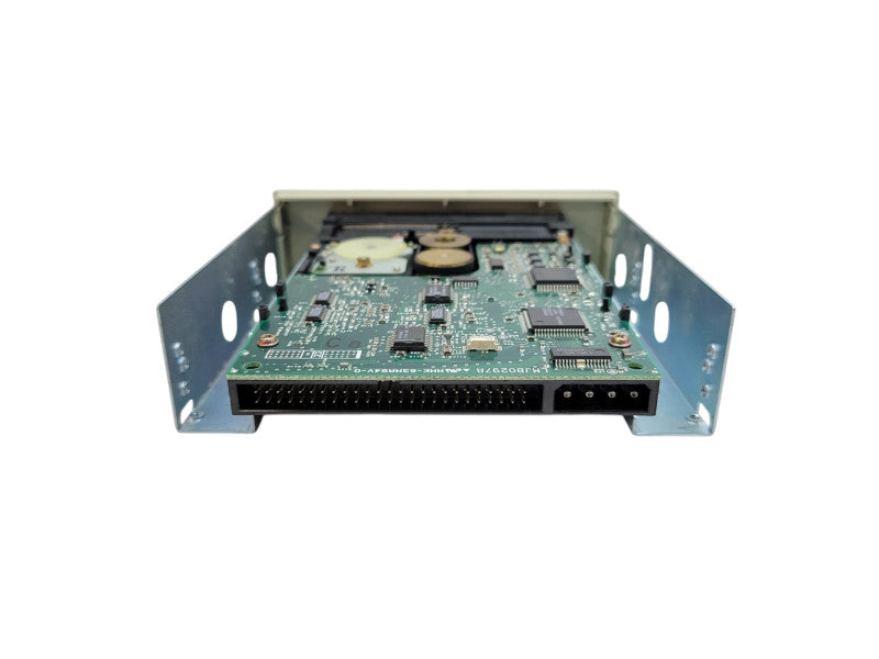 CONNER / Seagate SCSI Internal Tape Drive CTT8000R-S & 5.25” Adapter %