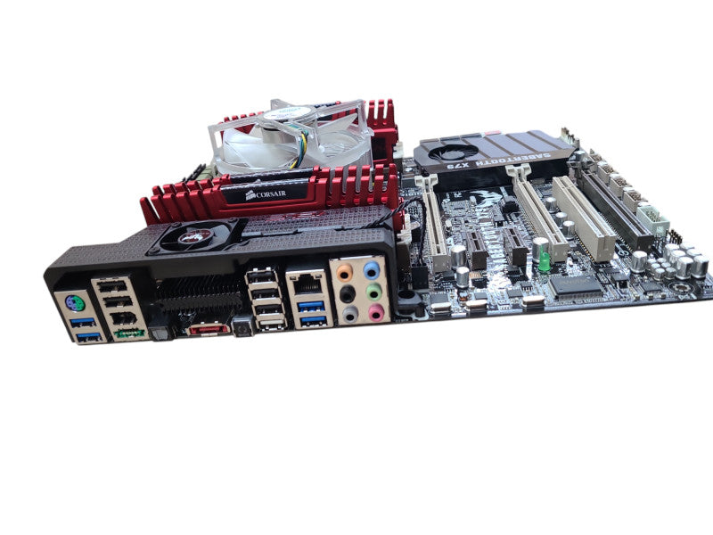 ASUS SABERTOOTH X79 Motherboard with Core i7-4820k @ 3.7GHz and 16GB DDR3