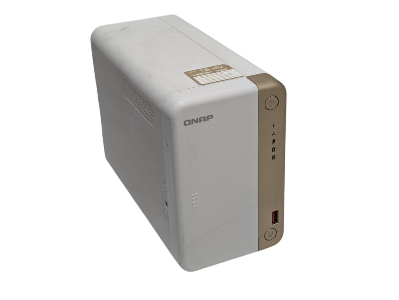 QNAP TS-262 2x 3.5 inch Bay & 2x NVMe NAS with 2x 4TB HDDs installed  -