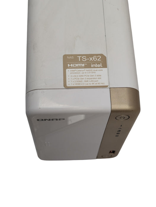 QNAP TS-262 2x 3.5 inch Bay & 2x NVMe NAS with 2x 4TB HDDs installed  -