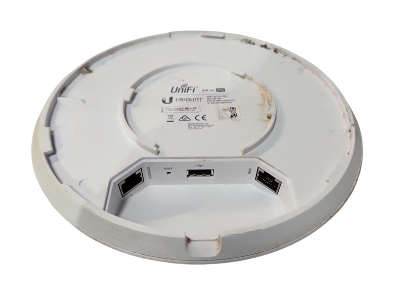 Ubiquiti Networks UAP-AC-PRO 1300Mbps Wireless Access Point Q