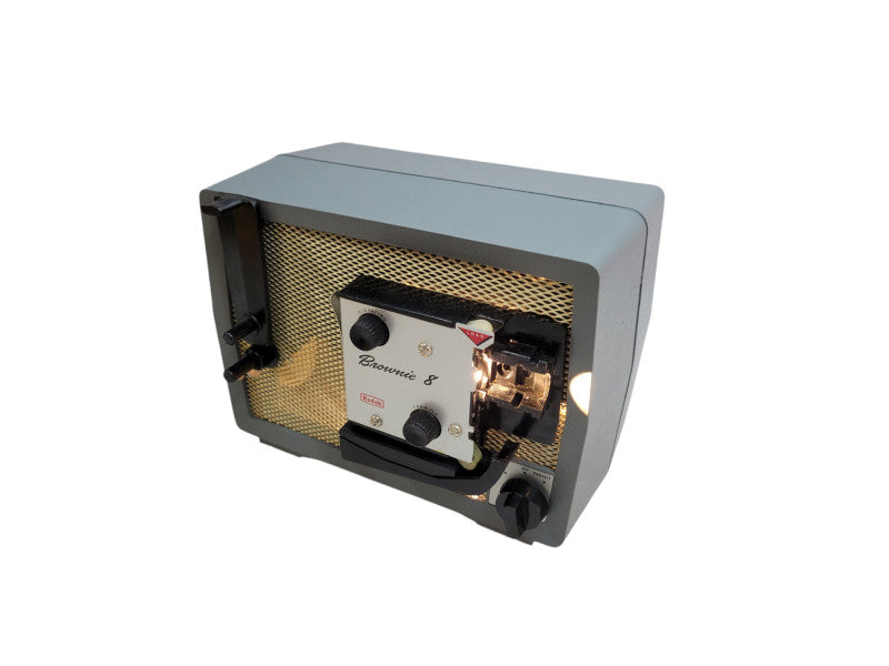 Kodak Brownie 8 Movie Projector Model A-15 %