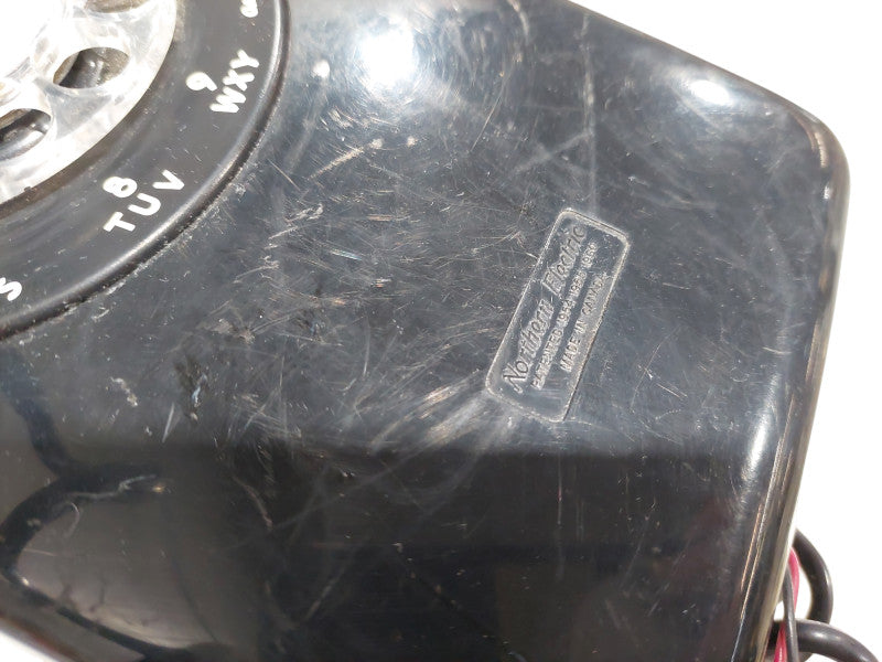 Vintage 1960 Northern TeleCom Wall Phone Rotary Dial Made in Canada  =