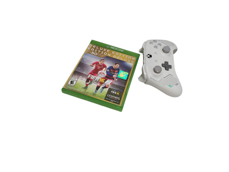 Microsoft Xbox One Controller Sport White SpecialEdition Model: 1708 & Game =