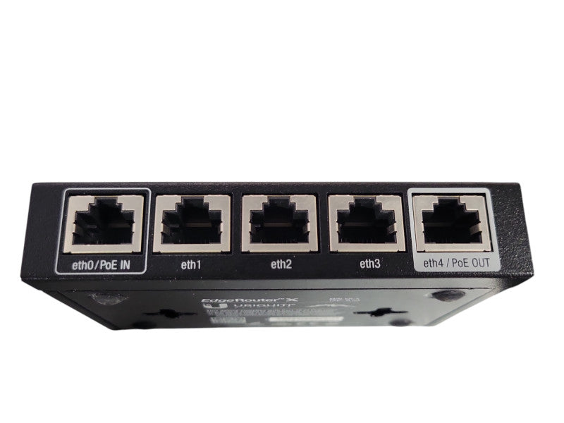 Ubiquiti Networks ER-X EdgeRouter X 5-Port Gigabit Wired Router, read Q_