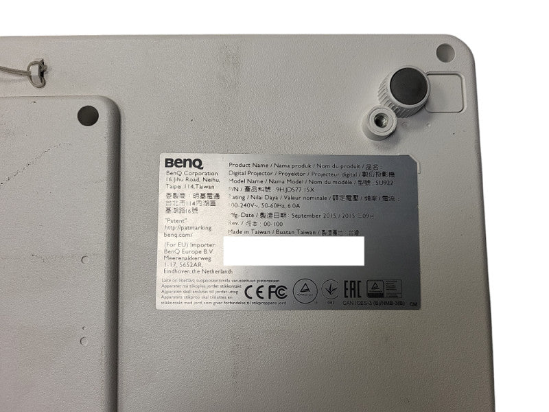 BenQ SU922 DLP Projector, High Definition 1080P, Silver/White No remote $