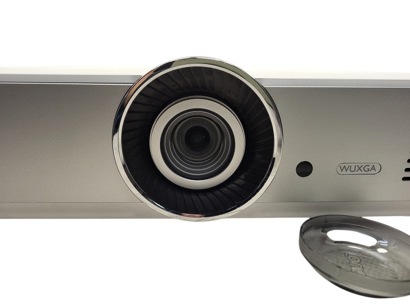 BenQ SU922 DLP Projector, High Definition 1080P, Silver/White No remote $